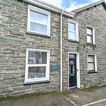 Cheerful 2 Bed Home With Mountain Views Blaenau Ffestiniog Ngoại thất bức ảnh